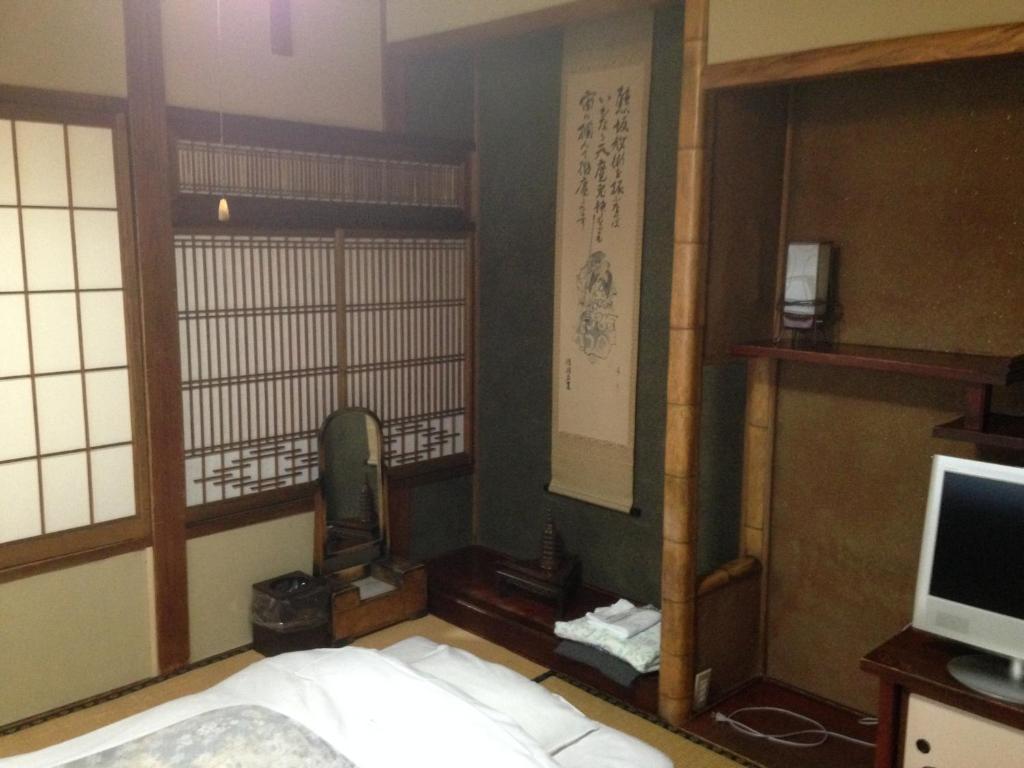 Chuokan Shimizuya Ryokan Nagano Zimmer foto